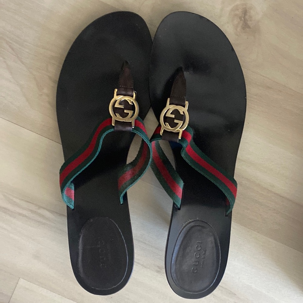 GUCCI sandals, size 11. Kitten heels.